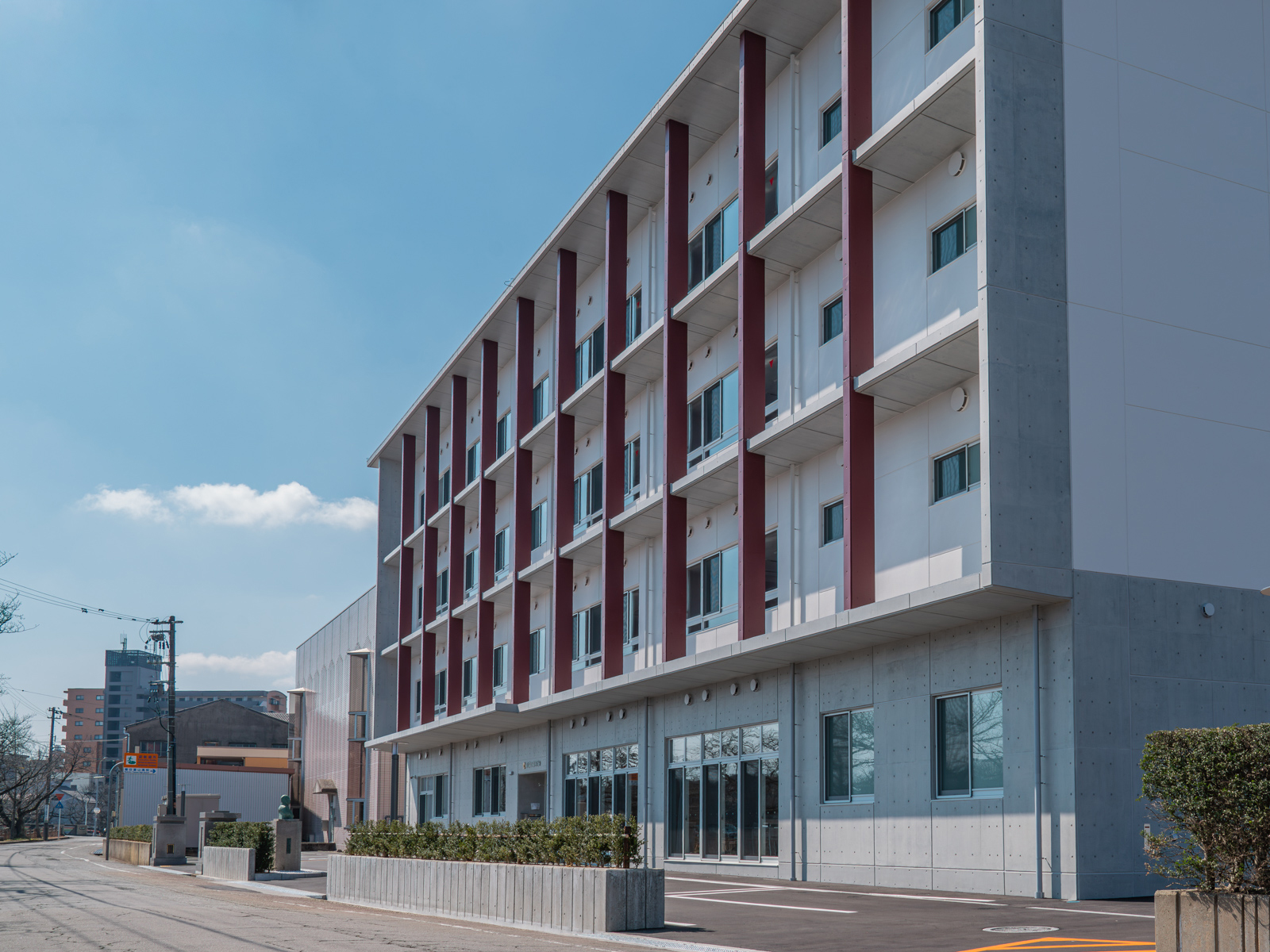 龍谷富山高校 新校舎外観